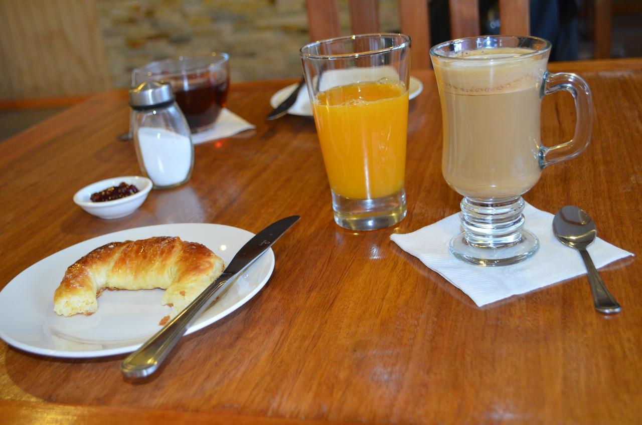 Hostal Camino De Santiago Puerto Natales Exteriér fotografie